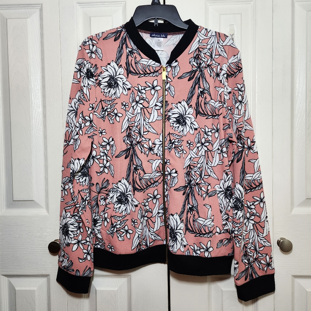 Olivia Blu Lightweight Jacket